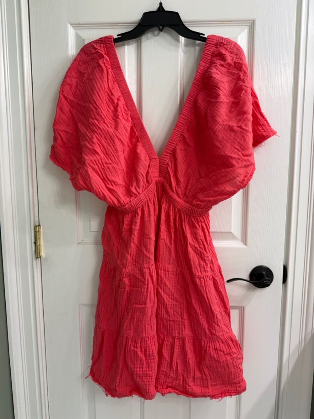 SALE🇺🇸Aerie Deep V Short Pool to Party Dress in Bright Coral Pink